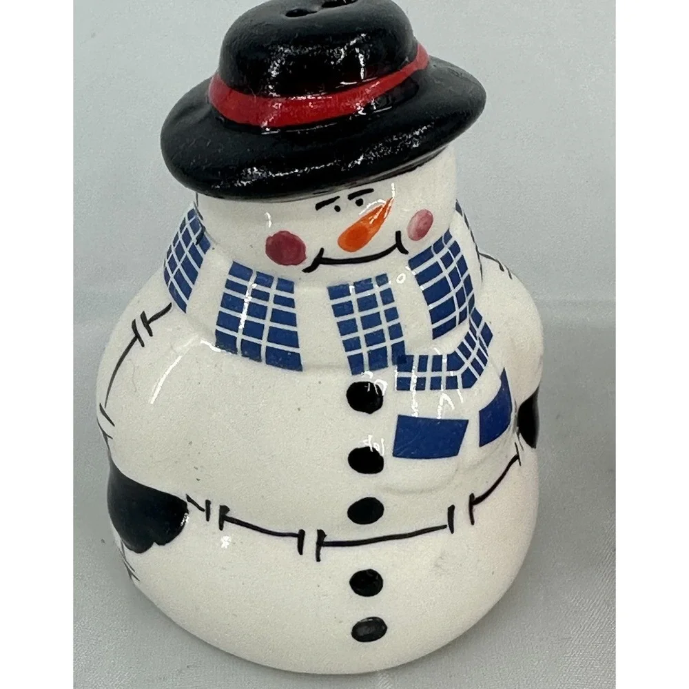 The Finishing Touch American Greetings Mr. and Mrs. Snowman‎ Salt Pepper Shakers